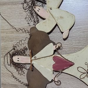 Really cute - Set of 2 Hanging Angels